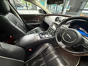 Used 2013 Jaguar Xj Portfolio Silver - Interior and Exterior details 15