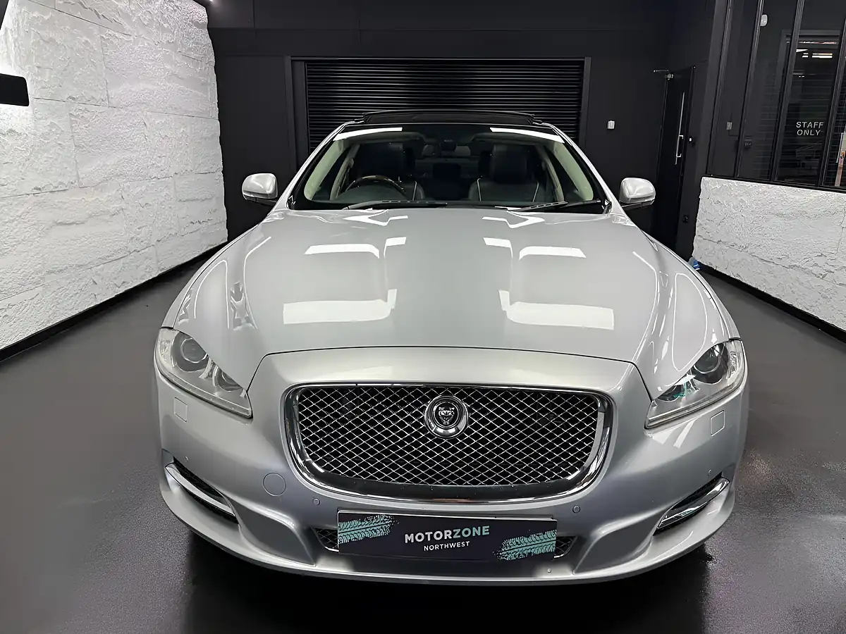 Used 2013 Jaguar Xj Portfolio Silver - Interior and Exterior details 2