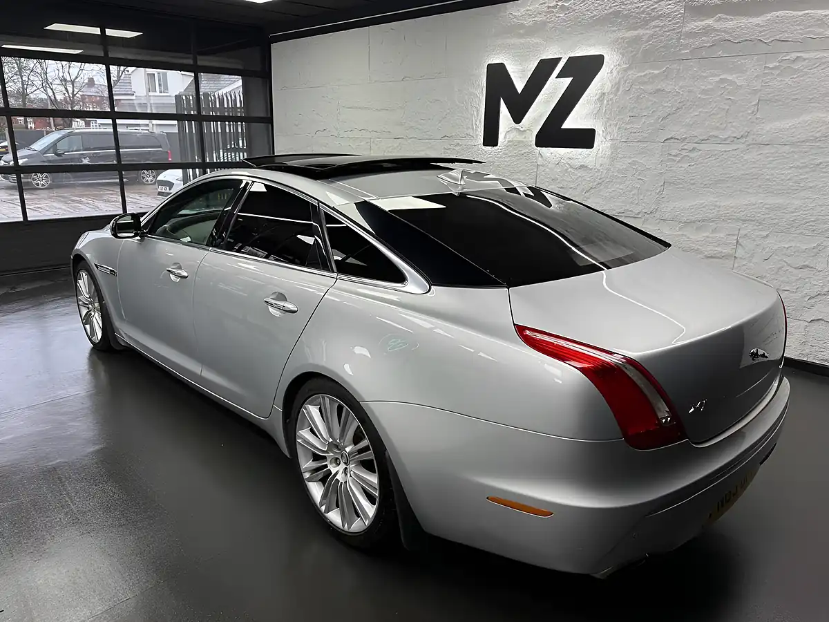 Used 2013 Jaguar Xj Portfolio Silver - Interior and Exterior details 8