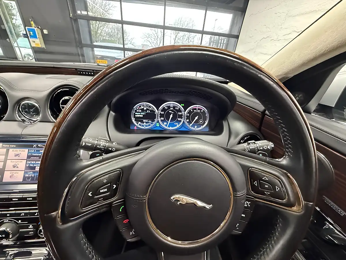 Used 2013 Jaguar Xj Portfolio Silver - Interior and Exterior details 9