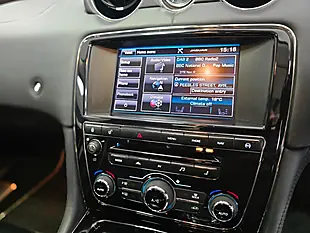 Used 2013 Jaguar Xj Portfolio White - Interior and Exterior details 9