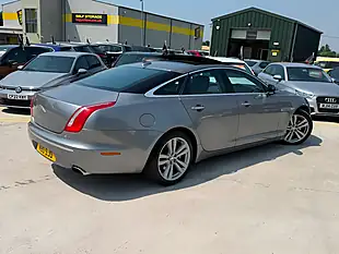Used 2013 Jaguar Xj Premium Luxury Grey - Interior and Exterior details 10