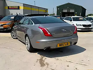 Used 2013 Jaguar Xj Premium Luxury Grey - Interior and Exterior details 5