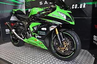 Used 2013 Kawasaki ZX636-R Wibsey Motorcycles Green - Interior and Exterior details 15