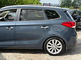 Used 2013 Kia Carens Ecodynamics 3 Blue - Interior and Exterior details 4