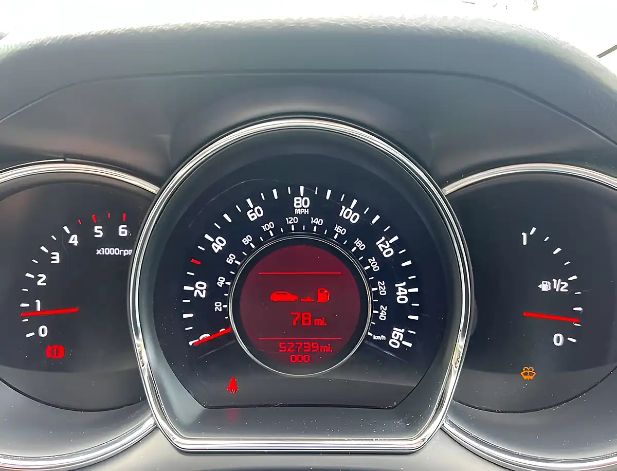 Used 2013 Kia Ceed Ceed 2 Ecodynamics Silver Storm - Interior and Exterior details 11