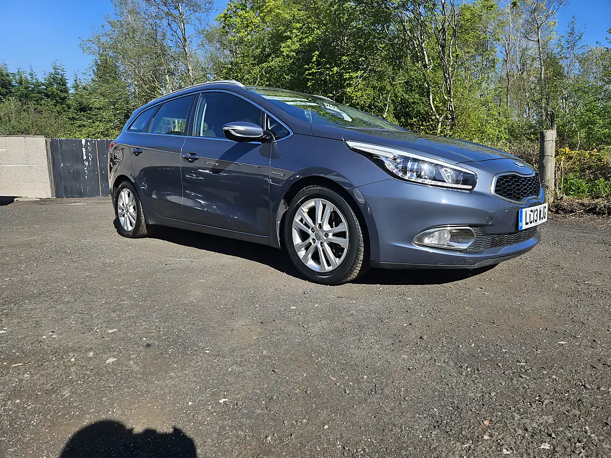 Used 2013 Kia Ceed Ecodynamics 2 Blue - Interior and Exterior details 3