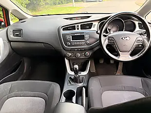 Used 2013 Kia Ceed Ecodynamics 2 Red - Interior and Exterior details 12