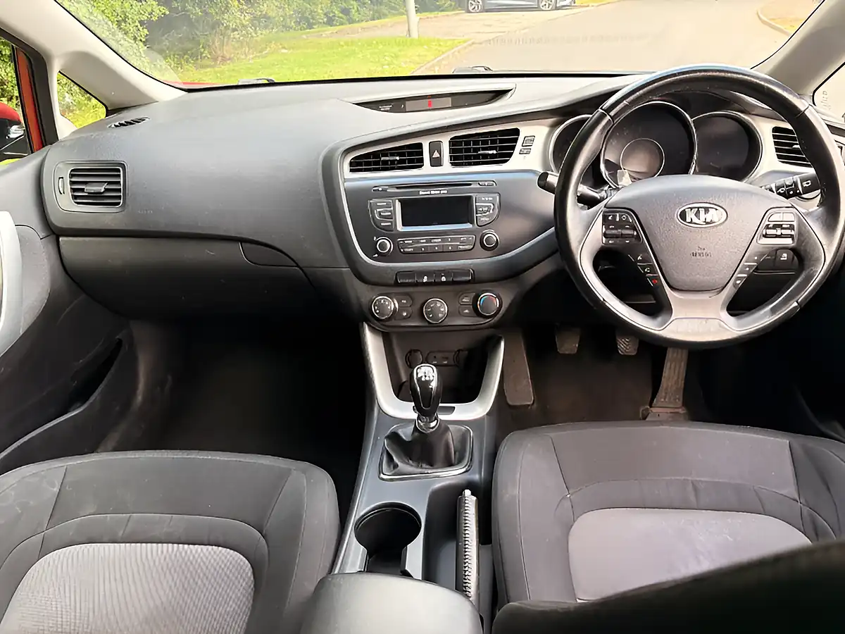 Used 2013 Kia Ceed Ecodynamics 2 Red - Interior and Exterior details 12