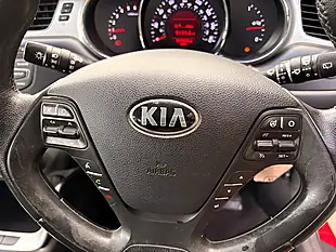 Used 2013 Kia Ceed Ecodynamics 2 Red - Interior and Exterior details 16