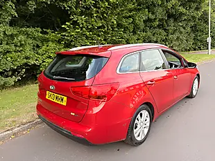 Used 2013 Kia Ceed Ecodynamics 2 Red - Interior and Exterior details 4