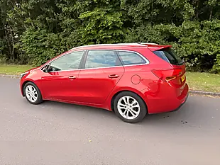 Used 2013 Kia Ceed Ecodynamics 2 Red - Interior and Exterior details 8