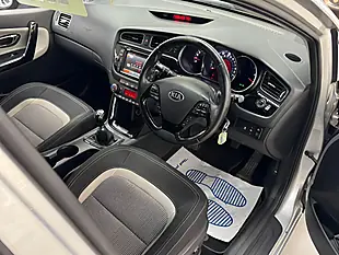 Used 2013 Kia Ceed Ecodynamics 3 Silver - Interior and Exterior details 2
