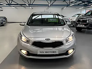 Used 2013 Kia Ceed Ecodynamics 3 Silver - Interior and Exterior details 8