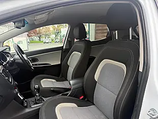 Used 2013 Kia Ceed Ecodynamics 3 White - Interior and Exterior details 18
