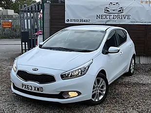 Used 2013 Kia Ceed Ecodynamics 3 White - Interior and Exterior details 7