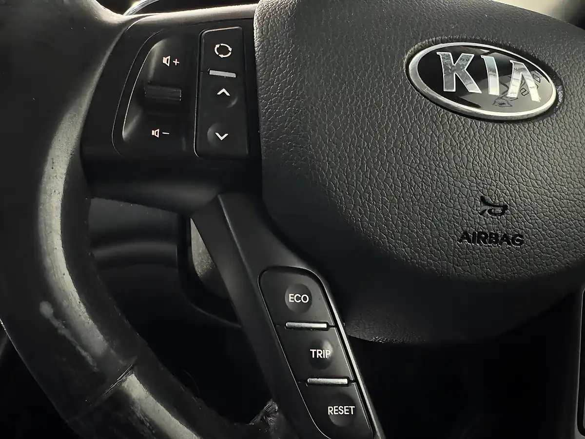 Used 2013 Kia Optima 2 Tech Black - Interior and Exterior details 16