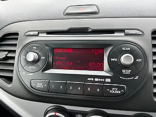 Used 2013 Kia Picanto 1 Silver - Interior and Exterior details 17