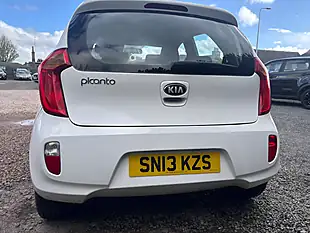 Used 2013 Kia Picanto 1 White - Interior and Exterior details 12