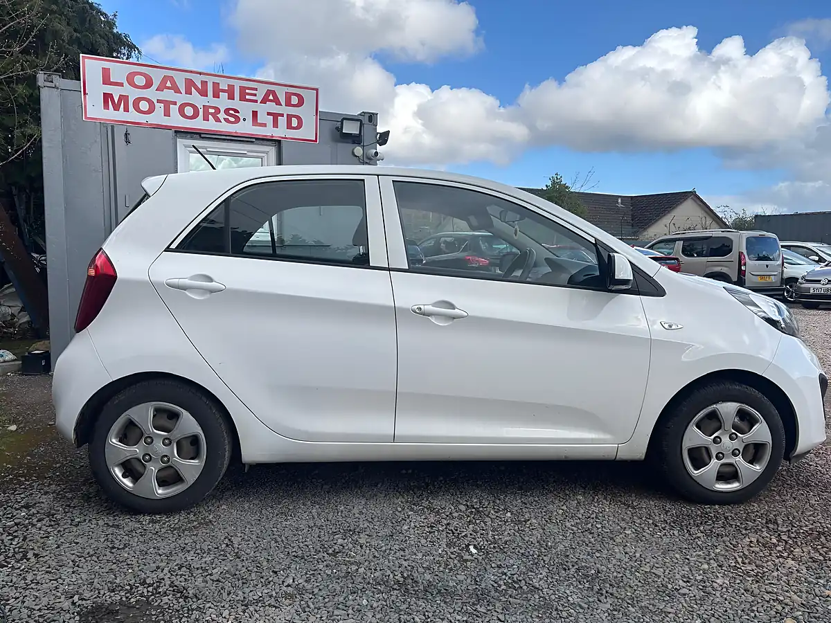 Used 2013 Kia Picanto 1 White - Interior and Exterior details 15