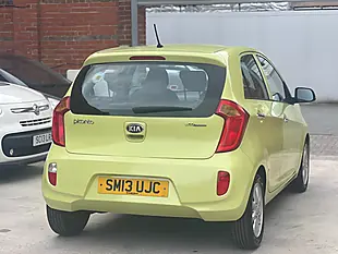 Used 2013 Kia Picanto 2 Green - Interior and Exterior details 10