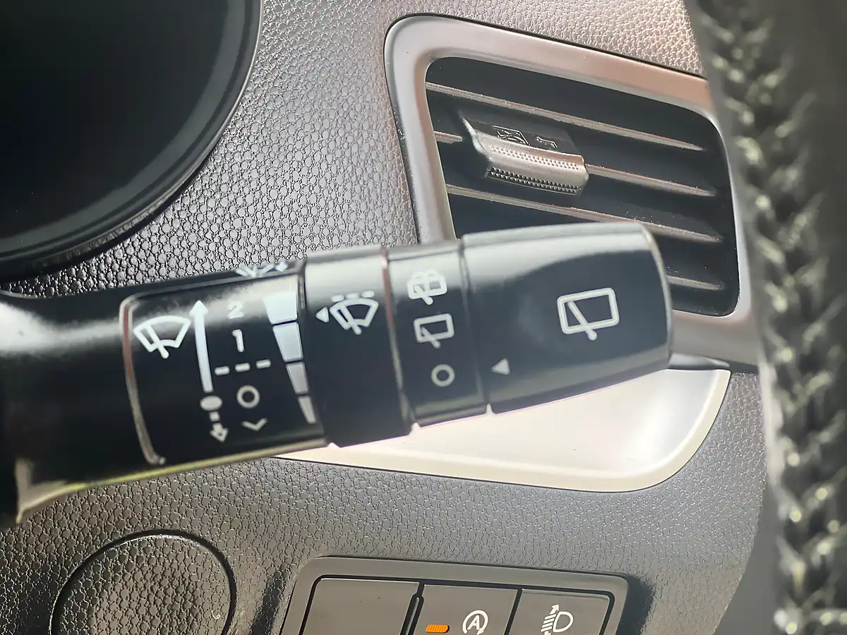 Used 2013 Kia Picanto 2 Green - Interior and Exterior details 13