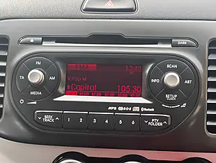 Used 2013 Kia Picanto 2 Green - Interior and Exterior details 16