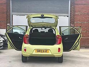 Used 2013 Kia Picanto 2 Green - Interior and Exterior details 9