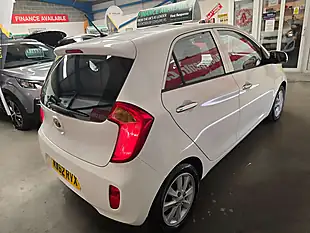 Used 2013 Kia Picanto 2 White - Interior and Exterior details 13