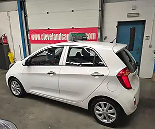 Used 2013 Kia Picanto 2 White - Interior and Exterior details 9