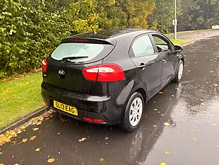Used 2013 Kia Rio 1 Black - Interior and Exterior details 10