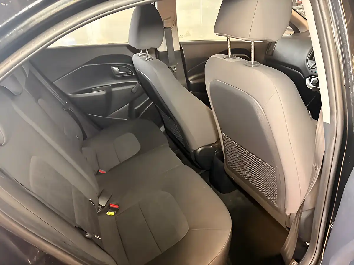 Used 2013 Kia Rio 1 Black - Interior and Exterior details 15