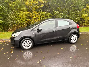 Used 2013 Kia Rio 1 Black - Interior and Exterior details 3