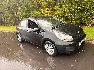 Used 2013 Kia Rio 1 Black - Interior and Exterior details 6