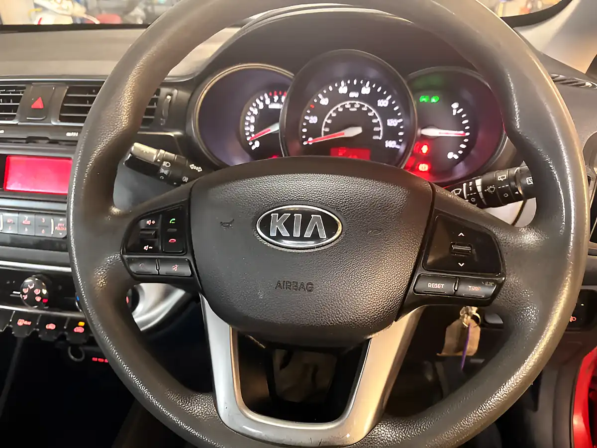 Used 2013 Kia Rio 1 Red - Interior and Exterior details 13