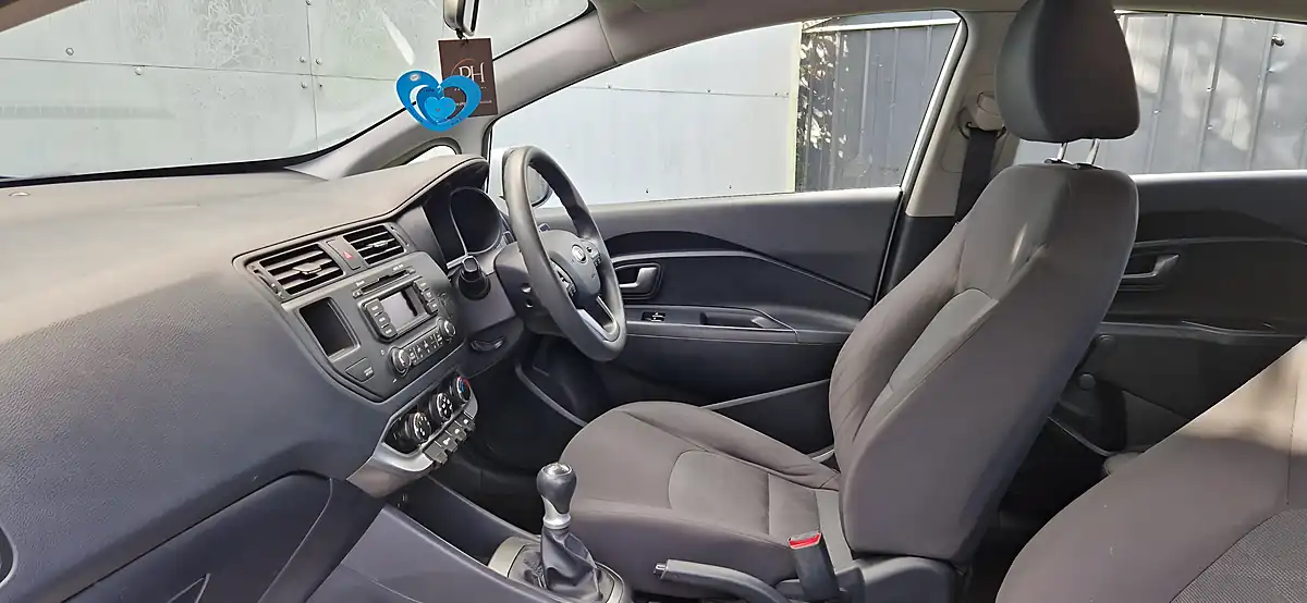 Used 2013 Kia Rio 1 White - Interior and Exterior details 13