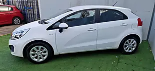 Used 2013 Kia Rio 1 White - Interior and Exterior details 6