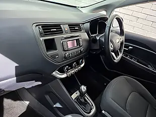 Used 2013 Kia Rio 2 Silver - Interior and Exterior details 7