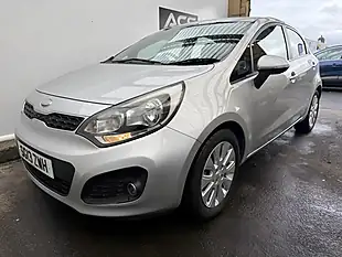 Used 2013 Kia Rio 2 Silver - Interior and Exterior details 2