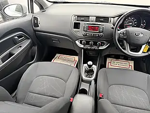 Used 2013 Kia Rio 2 Silver - Interior and Exterior details 9