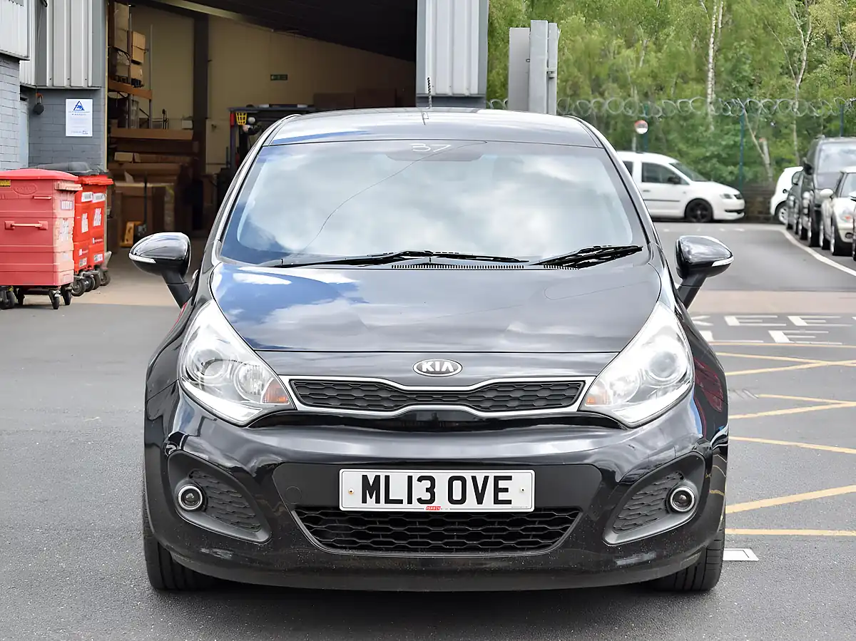 Used 2013 Kia Rio 3 Black - Interior and Exterior details 15