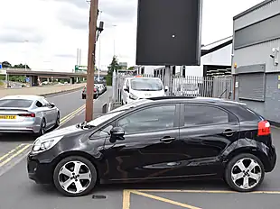 Used 2013 Kia Rio 3 Black - Interior and Exterior details 4