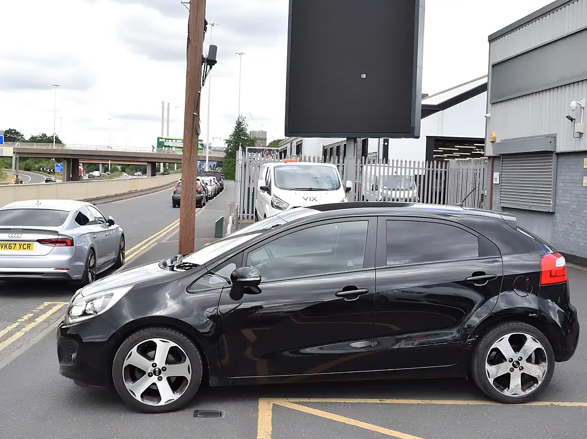 Used 2013 Kia Rio 3 Black - Interior and Exterior details 4