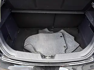 Used 2013 Kia Rio 3 Black - Interior and Exterior details 8