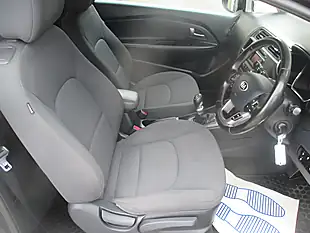 Used 2013 Kia Rio 3 Ecodynamics Grey - Interior and Exterior details 8