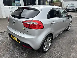 Used 2013 Kia Rio 3 Ecodynamics Silver - Interior and Exterior details 6