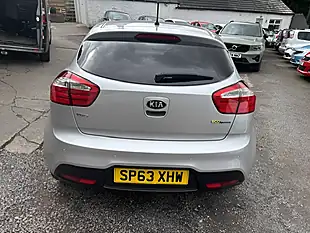 Used 2013 Kia Rio 3 Ecodynamics Silver - Interior and Exterior details 8