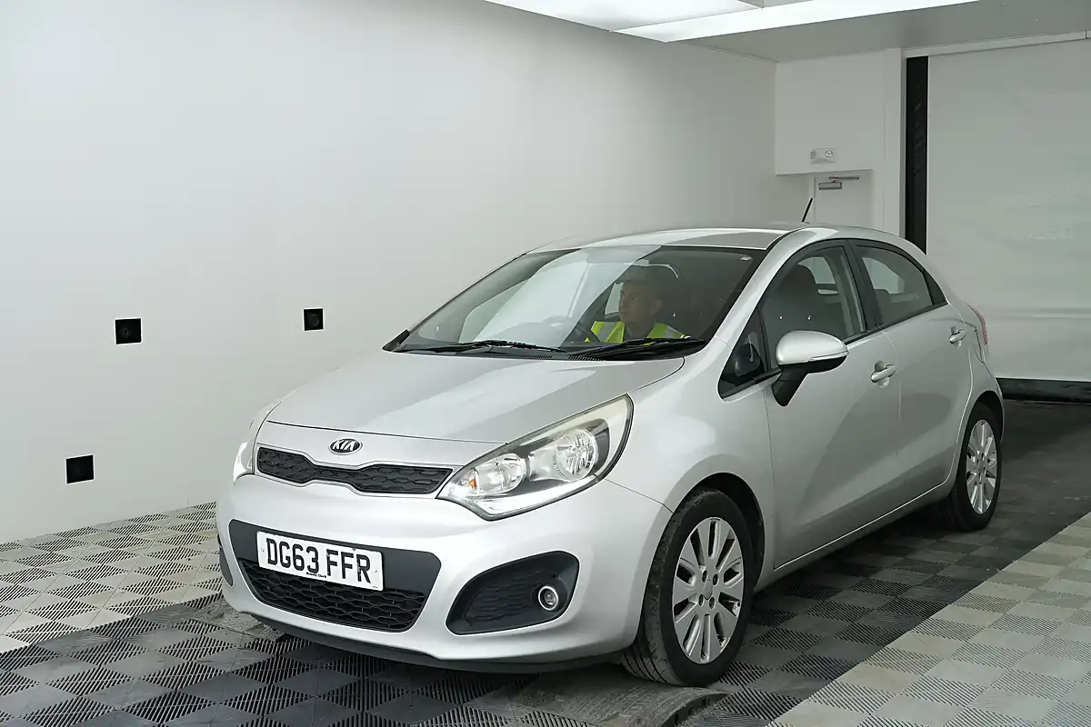 Used 2013 Kia Rio Ecodynamics 2 Silver - Interior and Exterior details 2