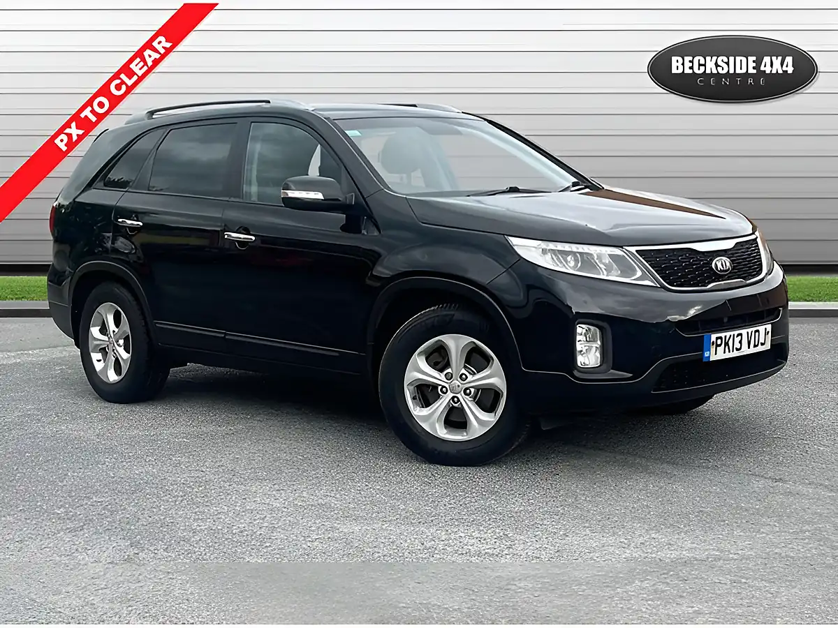 Used 2013 Kia Sorento KX-2 Black - Front View