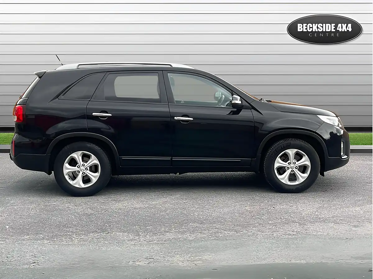 Used 2013 Kia Sorento KX-2 Black - Interior and Exterior details 2